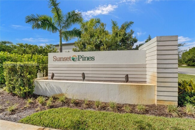 Building Photo - 213 SW 159th Ct