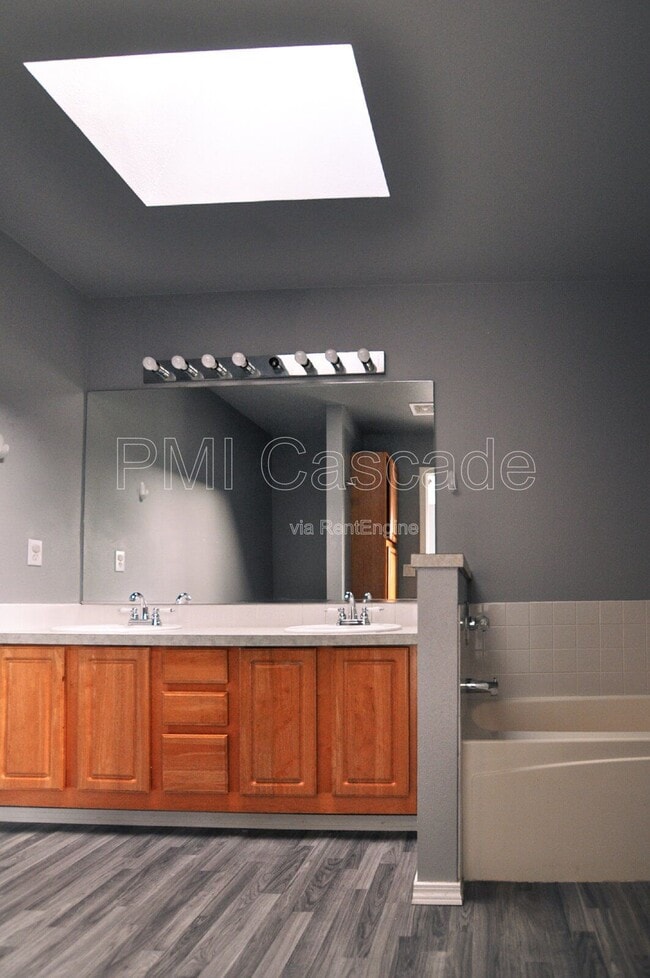 Building Photo - 2320 156th St Ct E