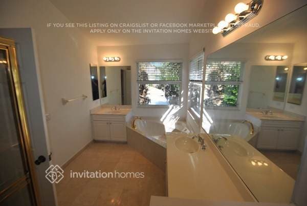 Building Photo - 7584 Colony Lake Dr