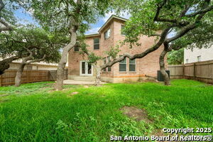 Building Photo - 17427 Sapphire Rim Dr