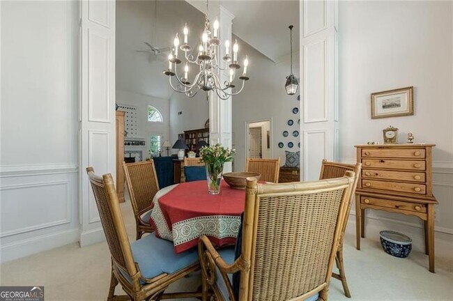 Building Photo - 322 Pebble Trail