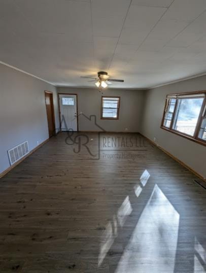 Building Photo - 403 E 21st St