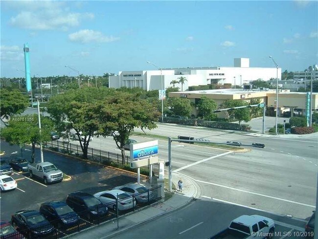 Building Photo - 7270 SW 88th St