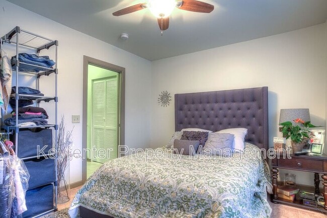 Building Photo - 1308 NW 16th St