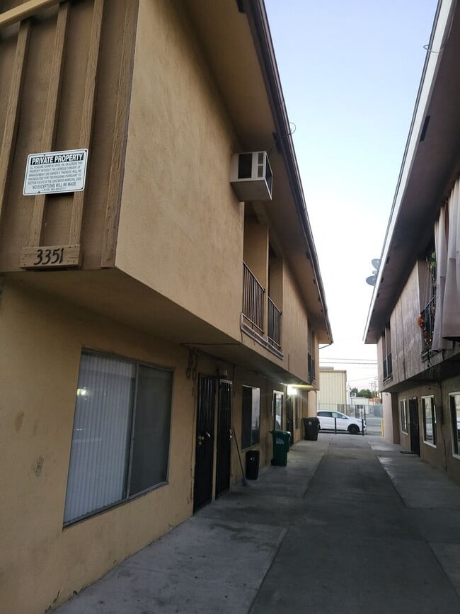 Building Photo - 3351 E Andy St