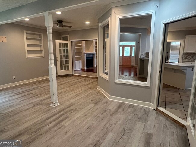 Building Photo - 129 Bedford Ct