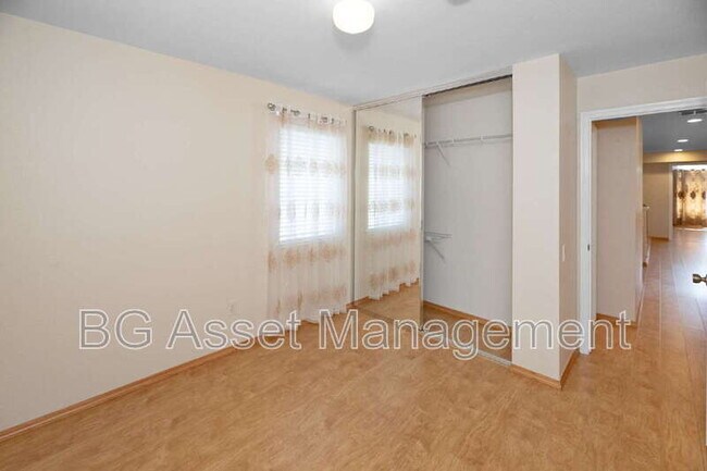 Building Photo - 176 Scotts Valley