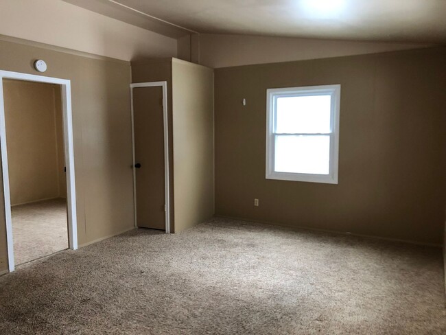 Building Photo - 3 BR & 2 BA in Milan IL Available Soon!!!