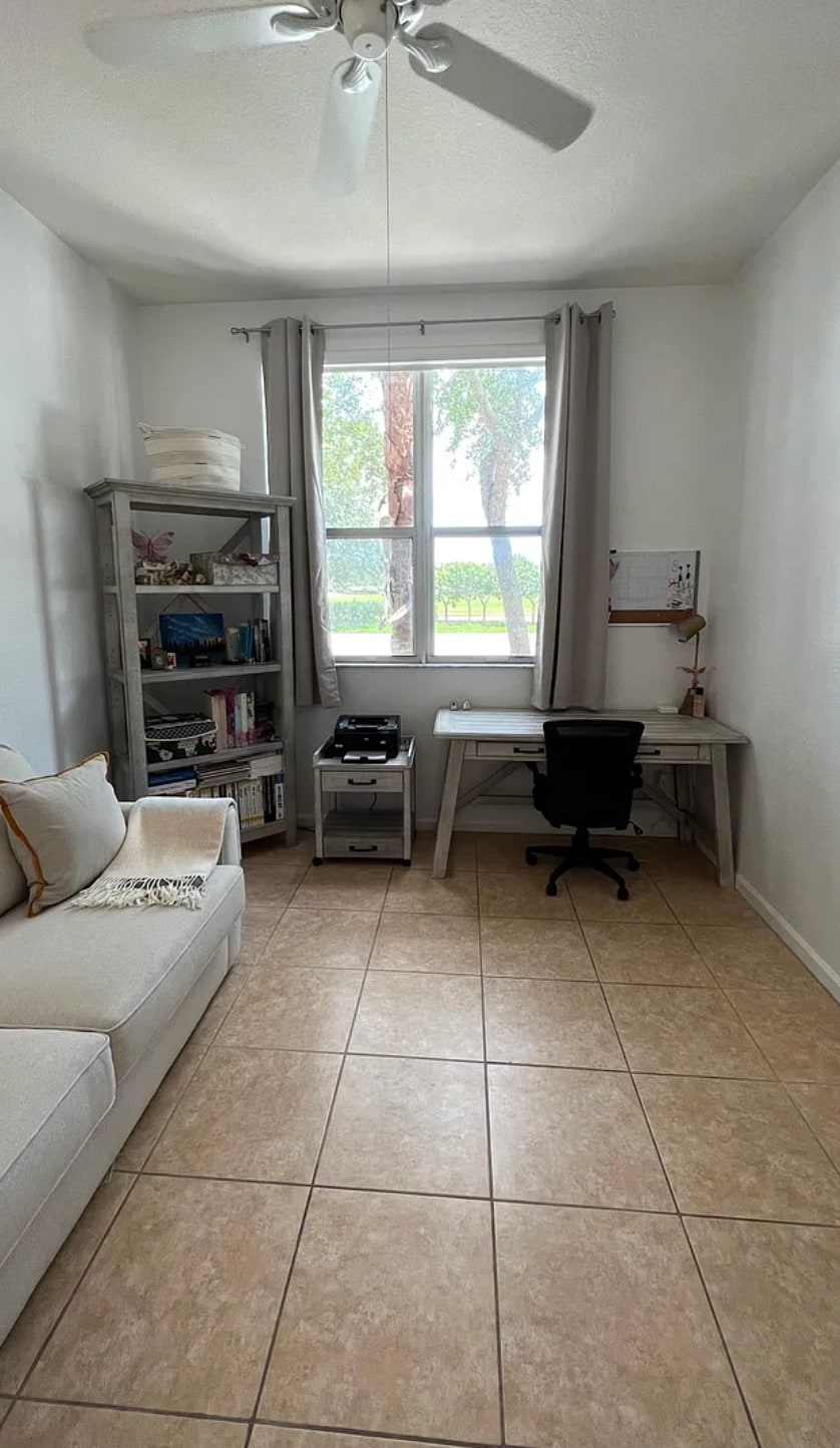 Building Photo - 10280 SW Stephanie Way