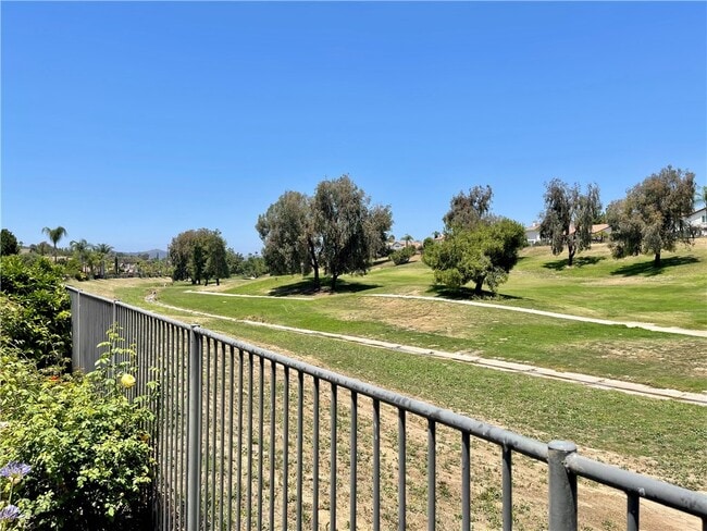 Building Photo - 30962 Crystalaire Dr