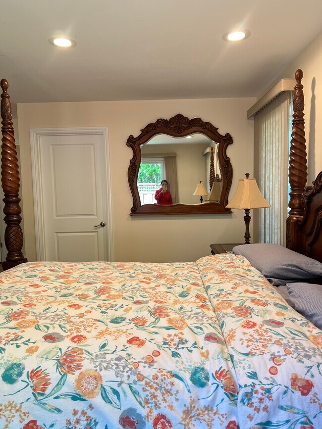 Building Photo - 9006 Soquel Dr