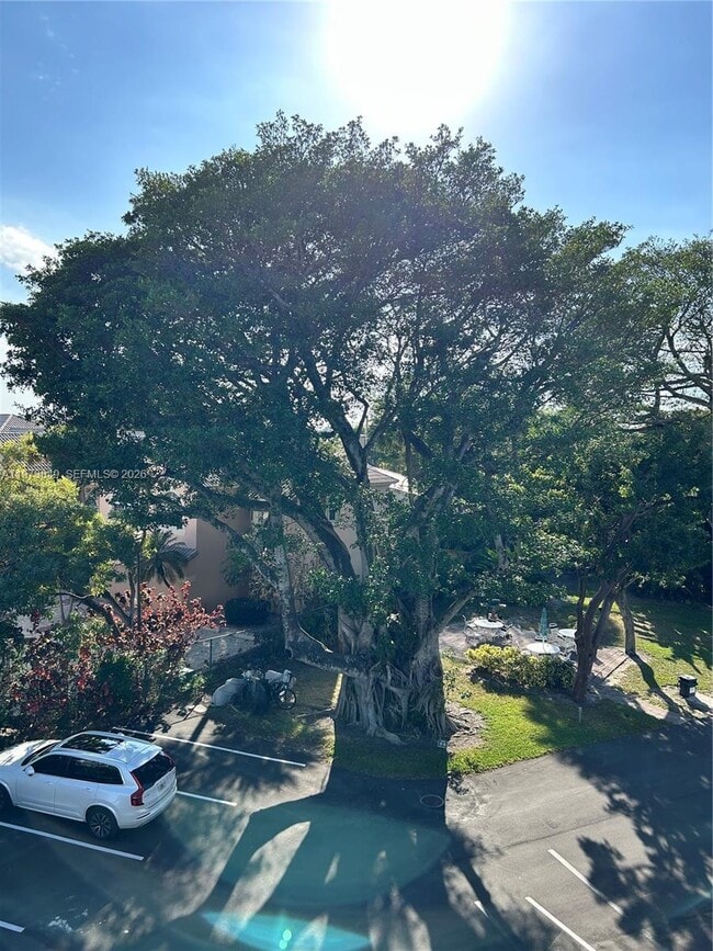 Building Photo - 1541 S Ocean Blvd