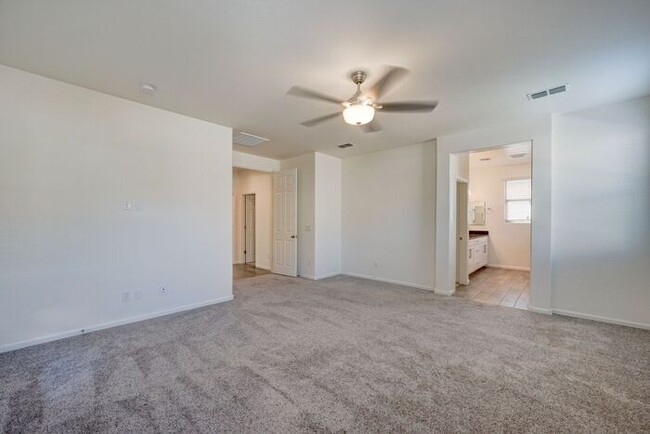 Building Photo - READY TO VIEW NOW! Luxury Living Awaits: E...