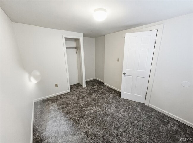 Building Photo - 24 W Main St