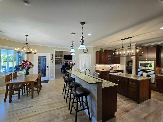 Building Photo - 108 S Sea Lily Ct