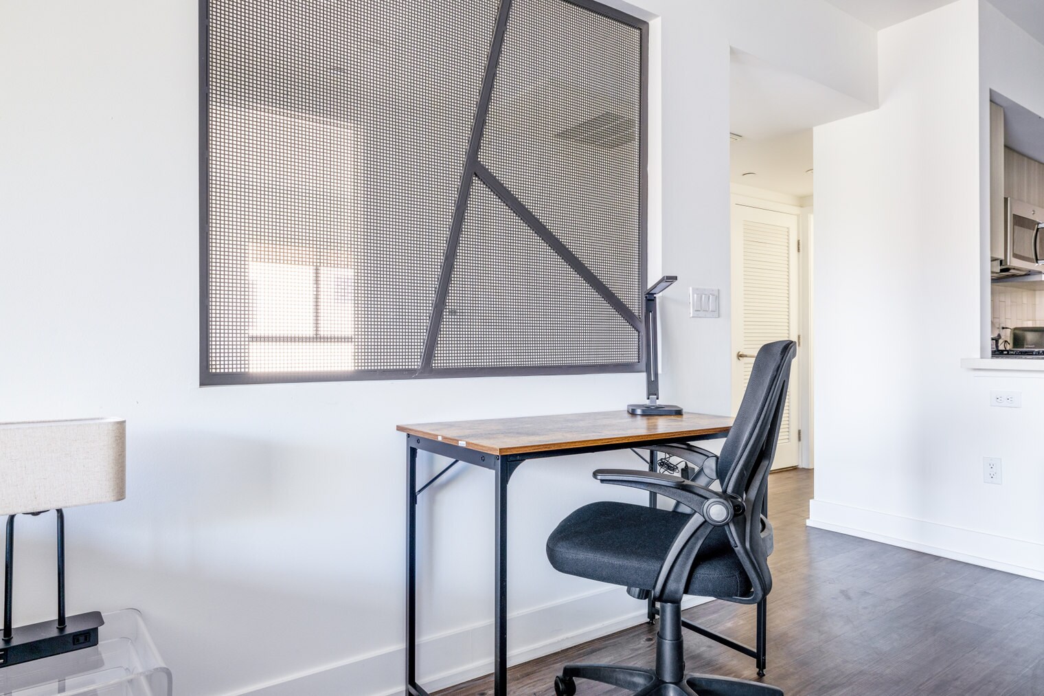 Building Photo - 409 Hayworth Ave