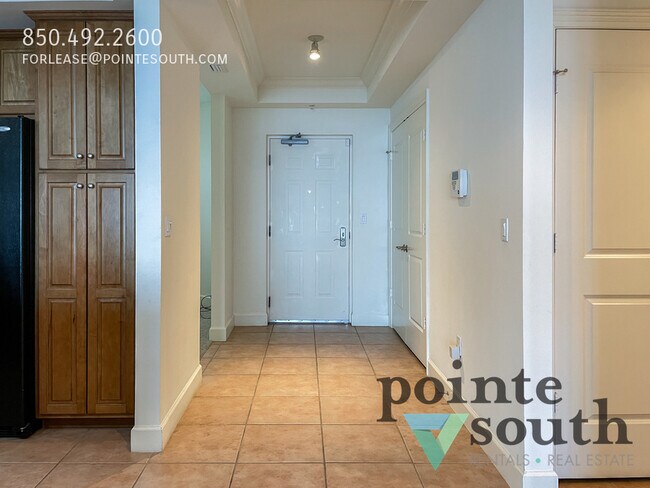 Building Photo - Waterfront 2B/2BA Condo at Galia!