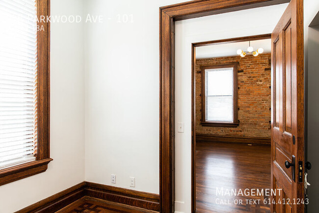 Building Photo - Parkwood HQ: Where History Meets Modern Li...