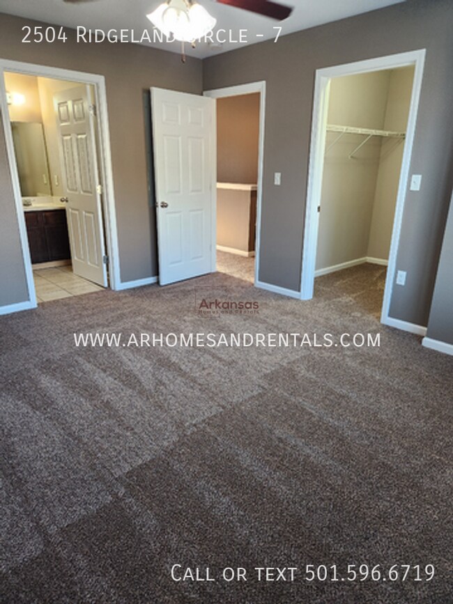 Building Photo - 2504 Ridgeland Cir