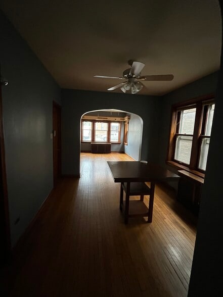 Living Room - 2345 W 24th St