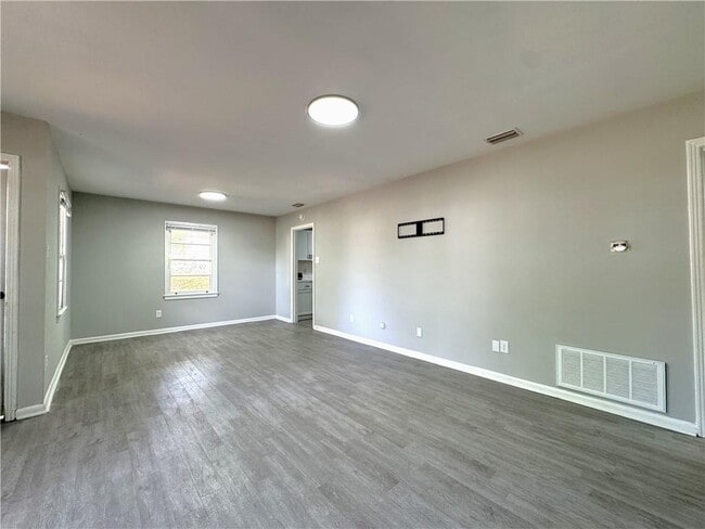 Building Photo - 4657 Barbara Mitchell Dr