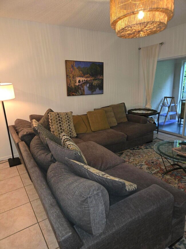 Building Photo - 4675 Palmbrooke Cir