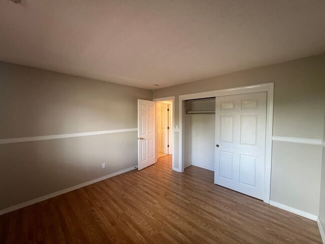 Building Photo - 3 Bedroom Home Available in Tanoan Near Ac...