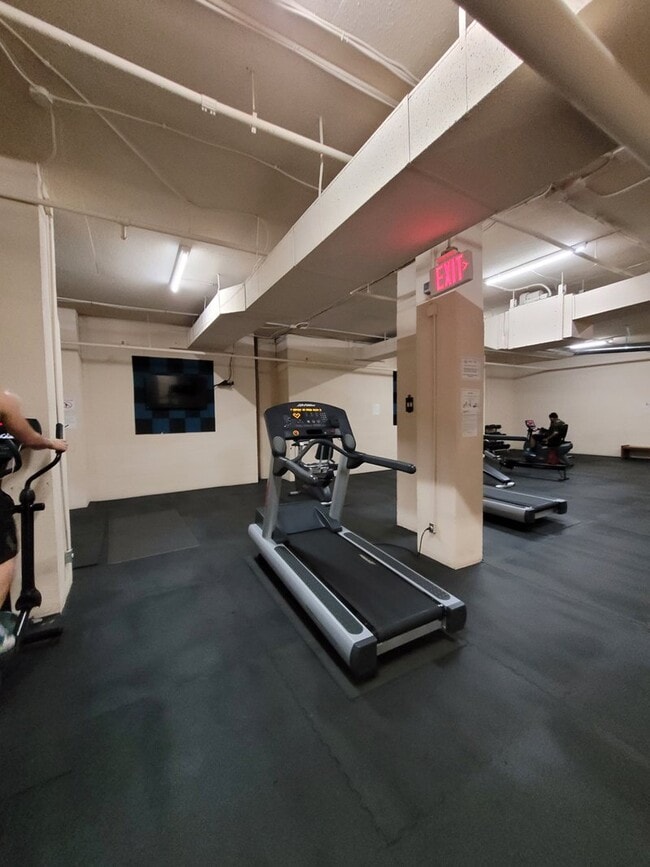 Gym - 3709 S George Mason Dr