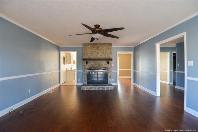 Building Photo - 6913 Pine Creek Ct