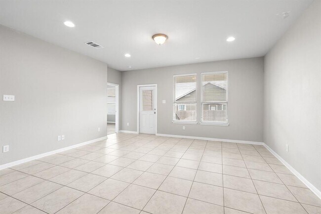 Building Photo - 313 McLintock Rd