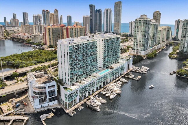 Building Photo - 400 Sunny Isles Blvd