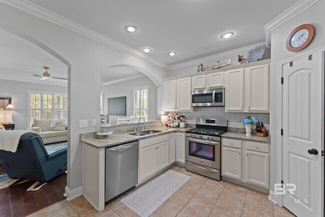 Building Photo - 620 Turquoise Dr