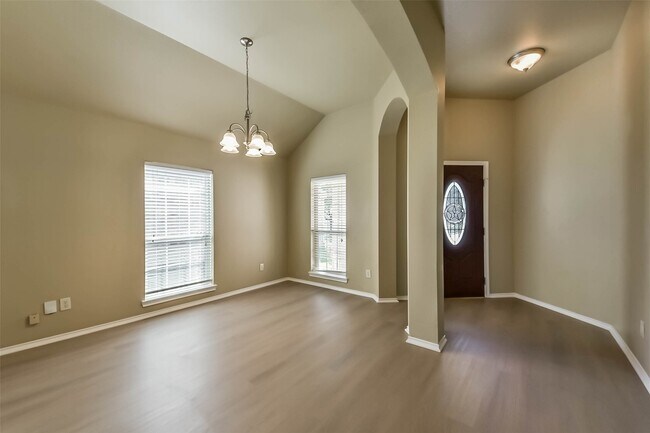Building Photo - 15838 Mossy Shores Ct