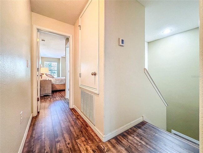 Building Photo - 9873 Trumpet Vine Loop