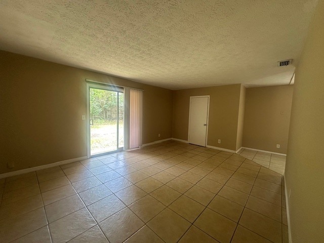 Building Photo - 3/2 Westside home with large yard