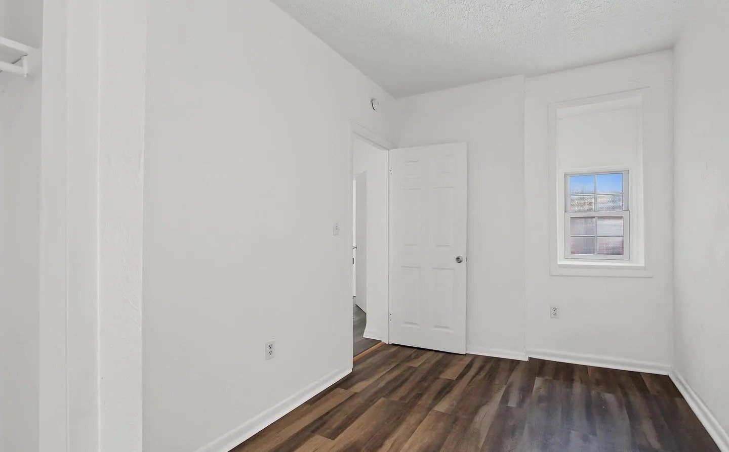 Building Photo - 460 S Pershing Ave