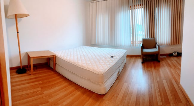 Building Photo - 1541 W 33rd St