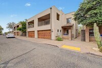 Building Photo - 4112 N Thurston Ln