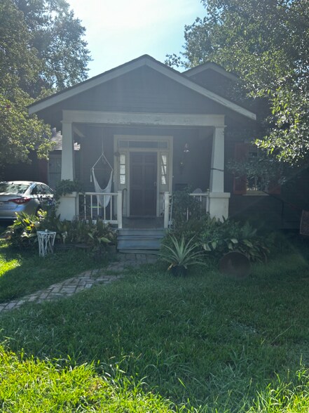 Primary Photo - 1415 Drehr Ave