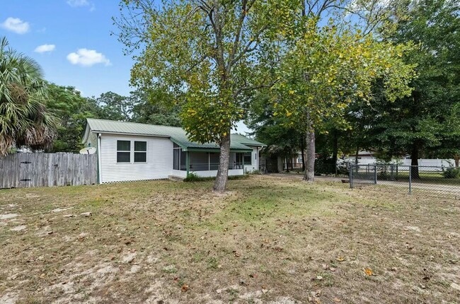 Building Photo - 440 Muskegon Ave