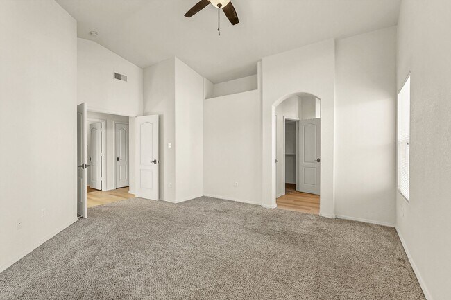 Building Photo - 4BR Home for Rent + Office/Bonus Room | Rio Rancho SE | 2-Car Garage | Large Yard