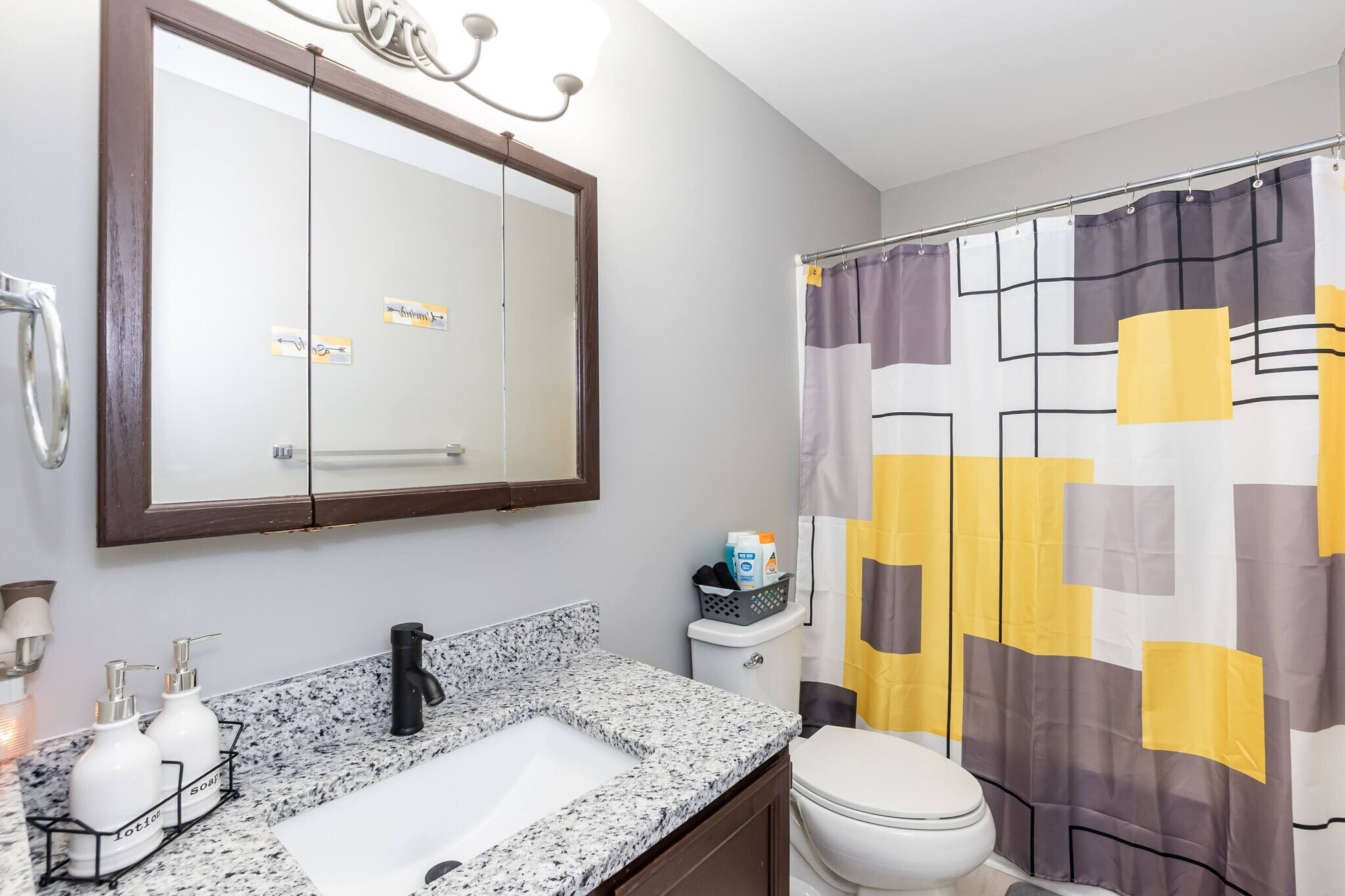 Building Photo - 6107 Highcastle Ct