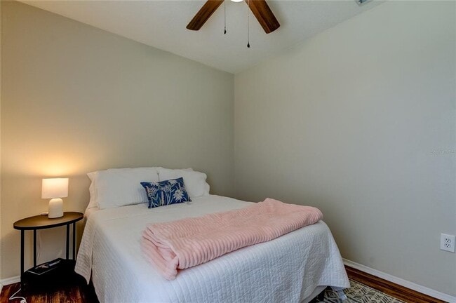 Building Photo - 7214 S De Soto St