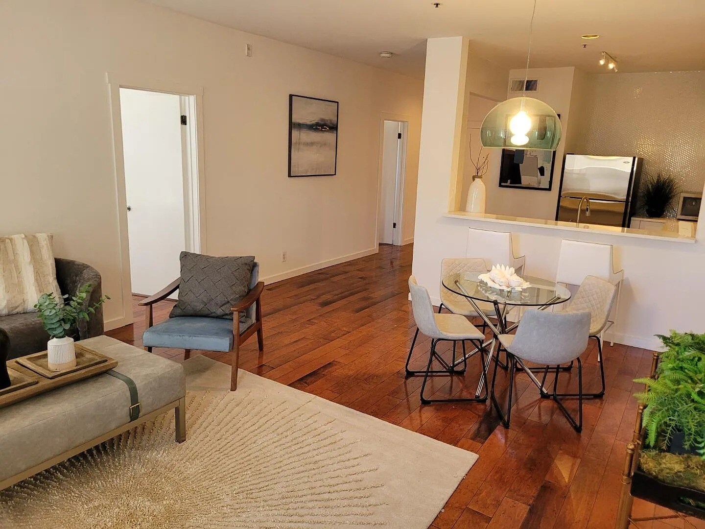 Building Photo - 97 E Saint James St