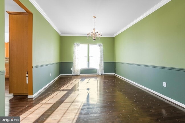 Building Photo - 206 Markham Ct