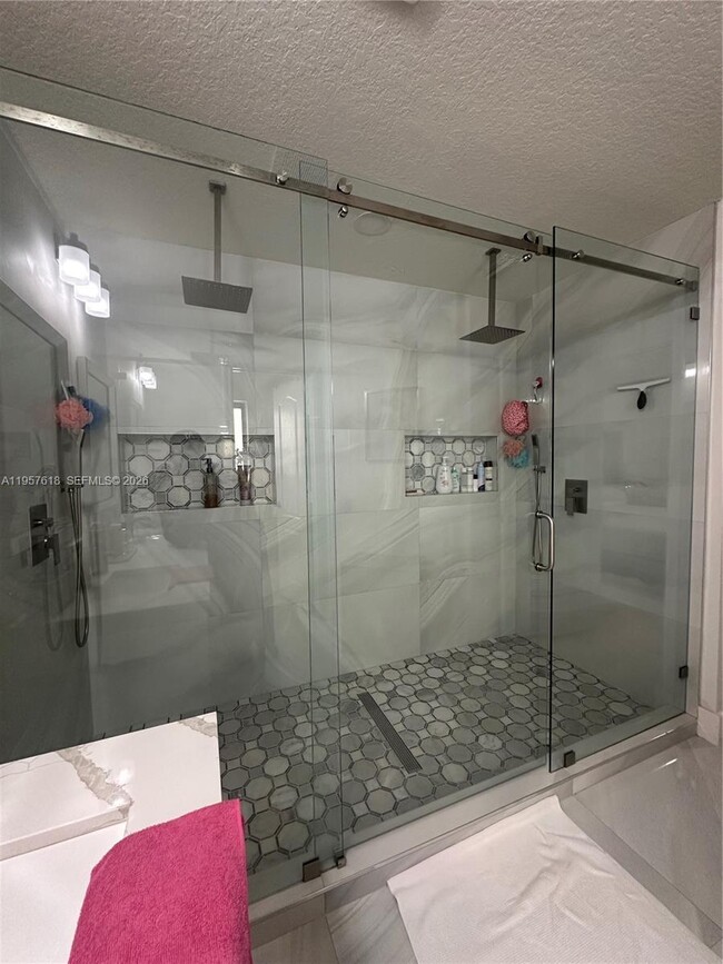 Building Photo - 21102 SW 92nd Ct