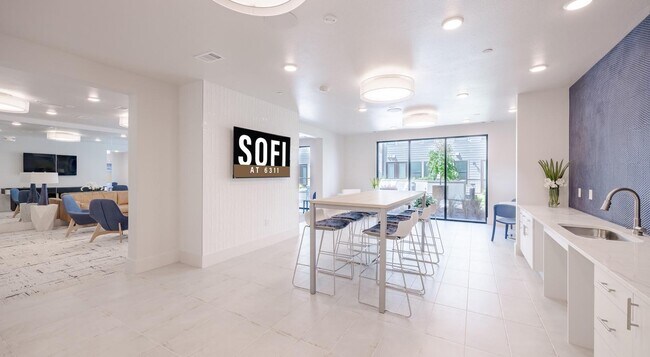 Building Photo - 6311 S 1st St