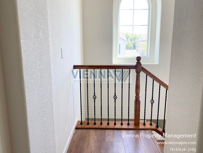 Building Photo - Sacramento, CA - House - $2,350.00