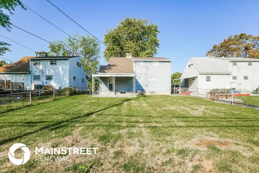 Building Photo - 298 Pineview Dr