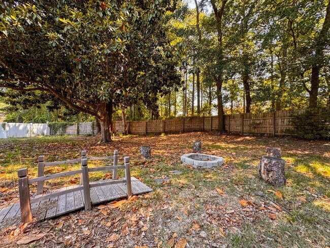 Building Photo - Stylish 3 Bed 2 Bath Home in Jack Britt